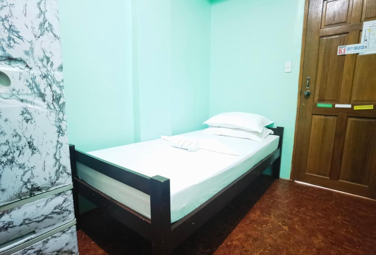 Reddoorz At D128 Lodge Cagayan Valley Tuguegarao Kültér fotó