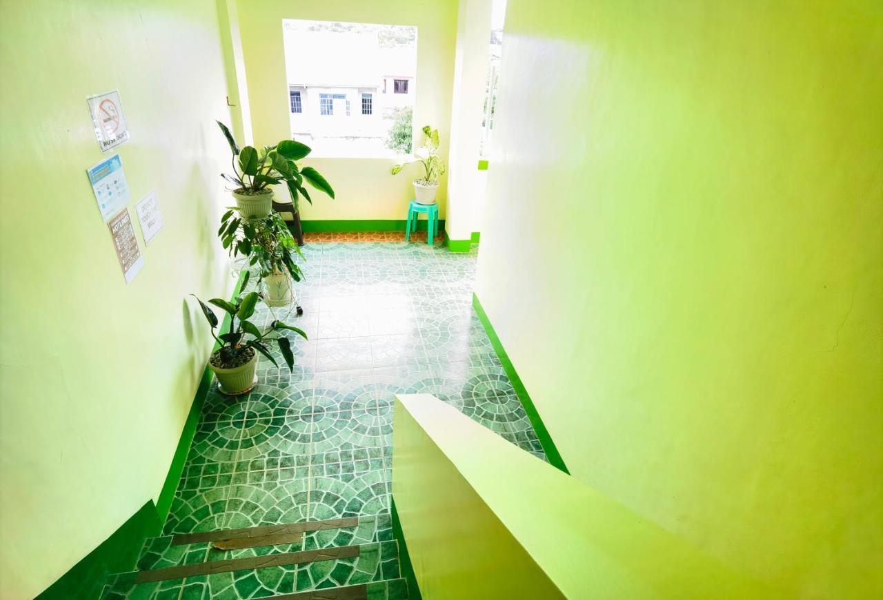 Reddoorz At D128 Lodge Cagayan Valley Tuguegarao Kültér fotó