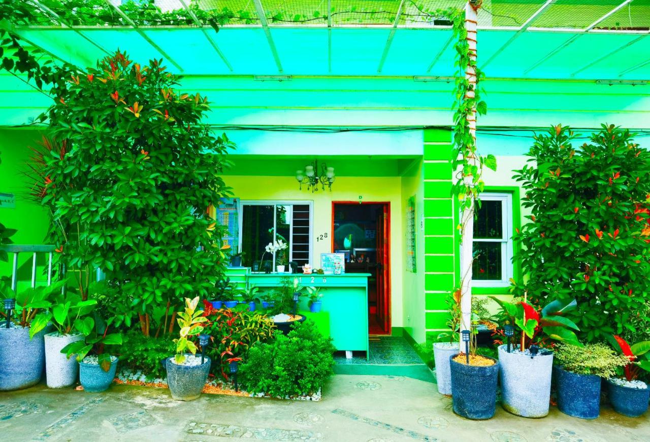 Reddoorz At D128 Lodge Cagayan Valley Tuguegarao Kültér fotó