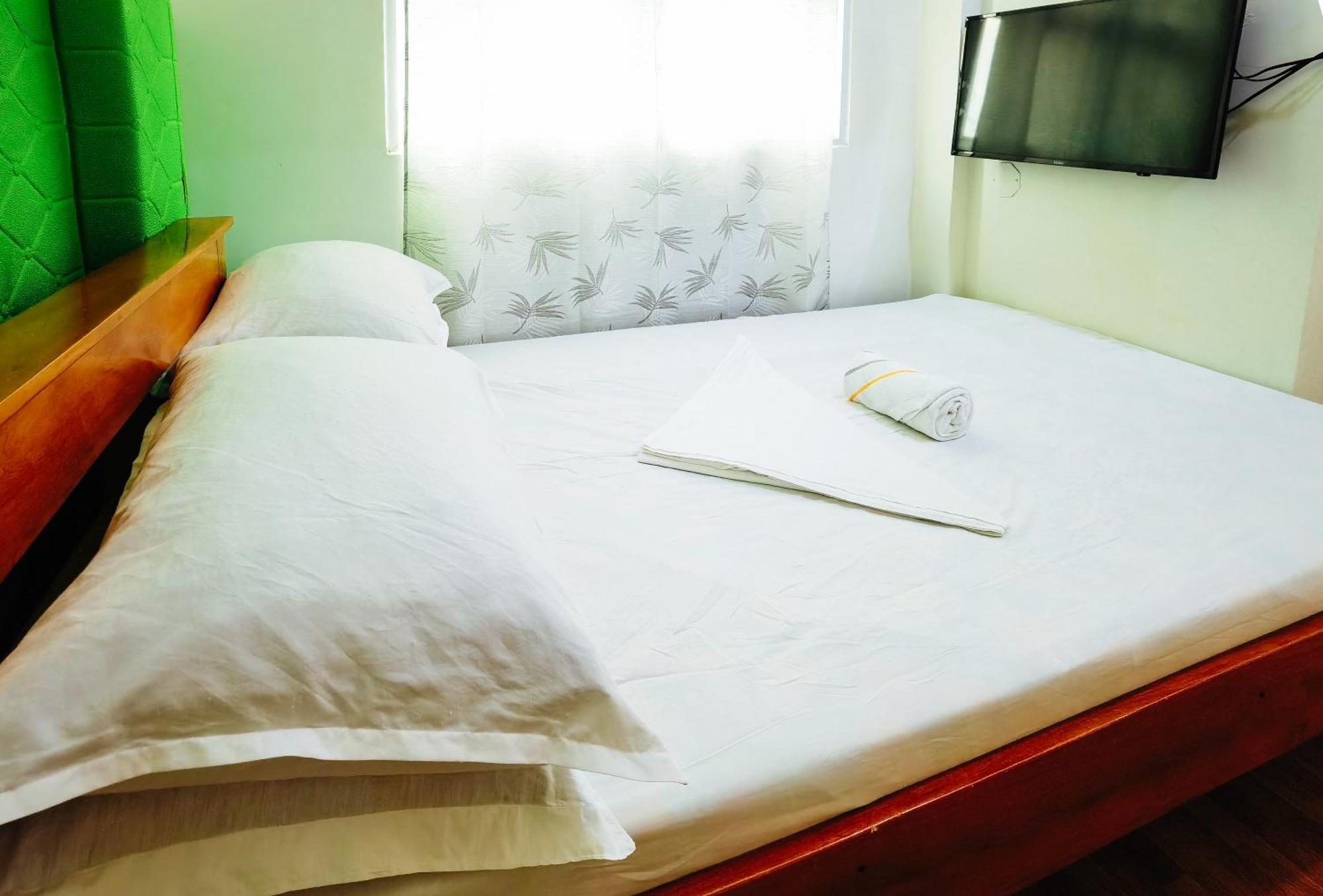 Reddoorz At D128 Lodge Cagayan Valley Tuguegarao Kültér fotó