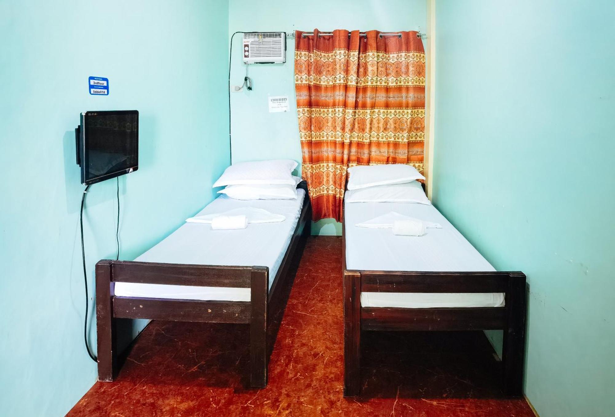 Reddoorz At D128 Lodge Cagayan Valley Tuguegarao Kültér fotó